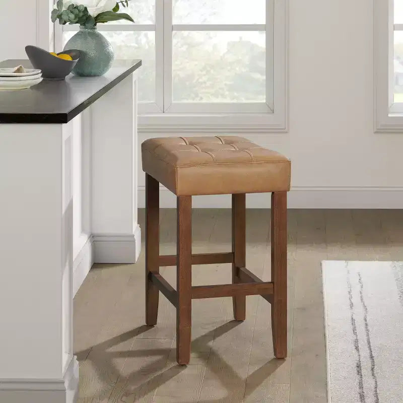 Taburete de bar Madison de 63,5 cm con asiento de piel sintética - Taburete de altura para encimera de cocina o barra - Taburetes de bar sin respaldo