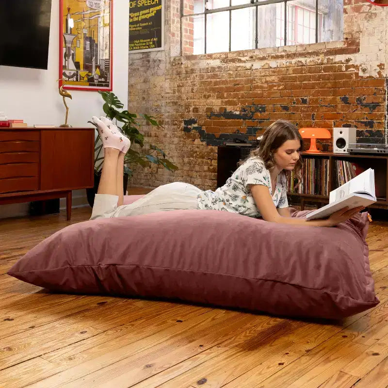 Almohada gigante de suelo tipo puf decorativa Pillow Saxx de 1.67 m, terciopelo exuberante