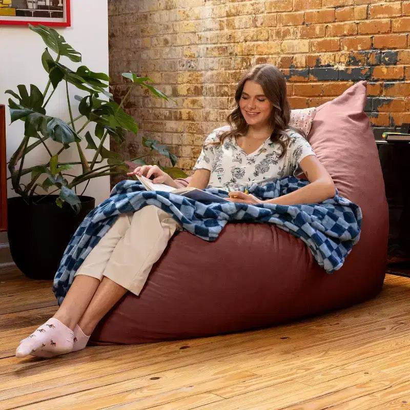 Almohada gigante de suelo tipo puf decorativa Pillow Saxx de 1.67 m, terciopelo exuberante