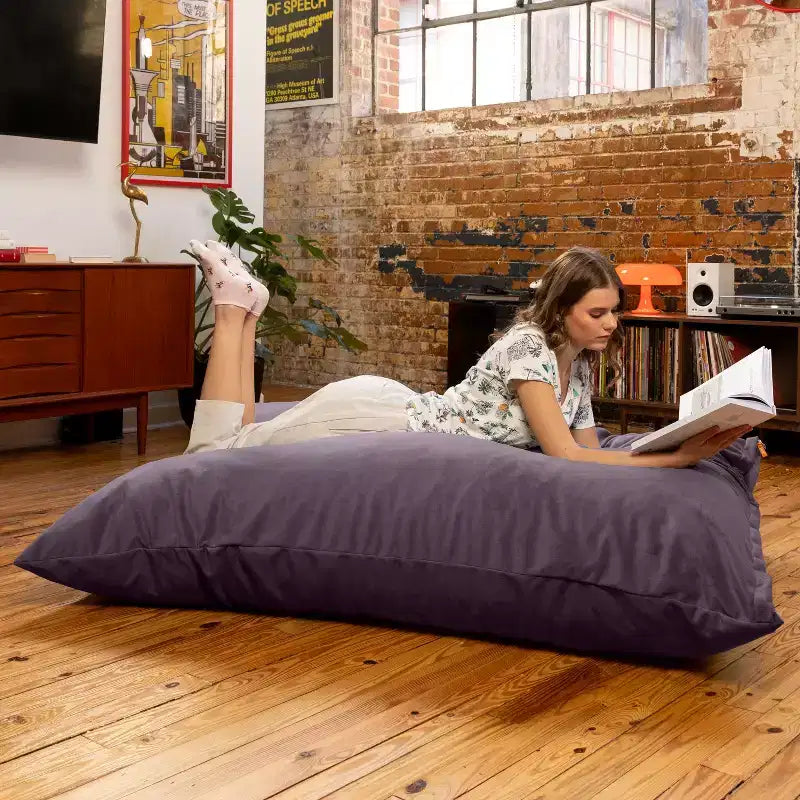 Almohada gigante de suelo tipo puf decorativa Pillow Saxx de 1.67 m, terciopelo exuberante