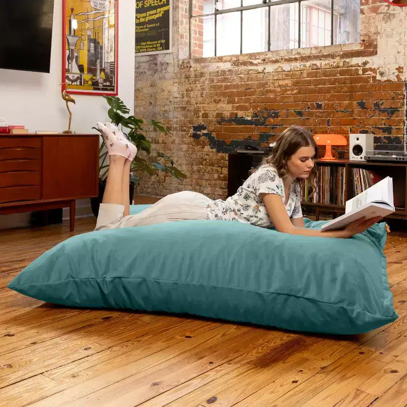 Almohada gigante de suelo tipo puf decorativa Pillow Saxx de 1.67 m, terciopelo exuberante