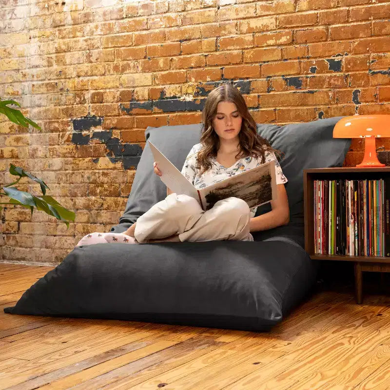 Almohada gigante de suelo tipo puf decorativa Pillow Saxx de 1.67 m, terciopelo exuberante