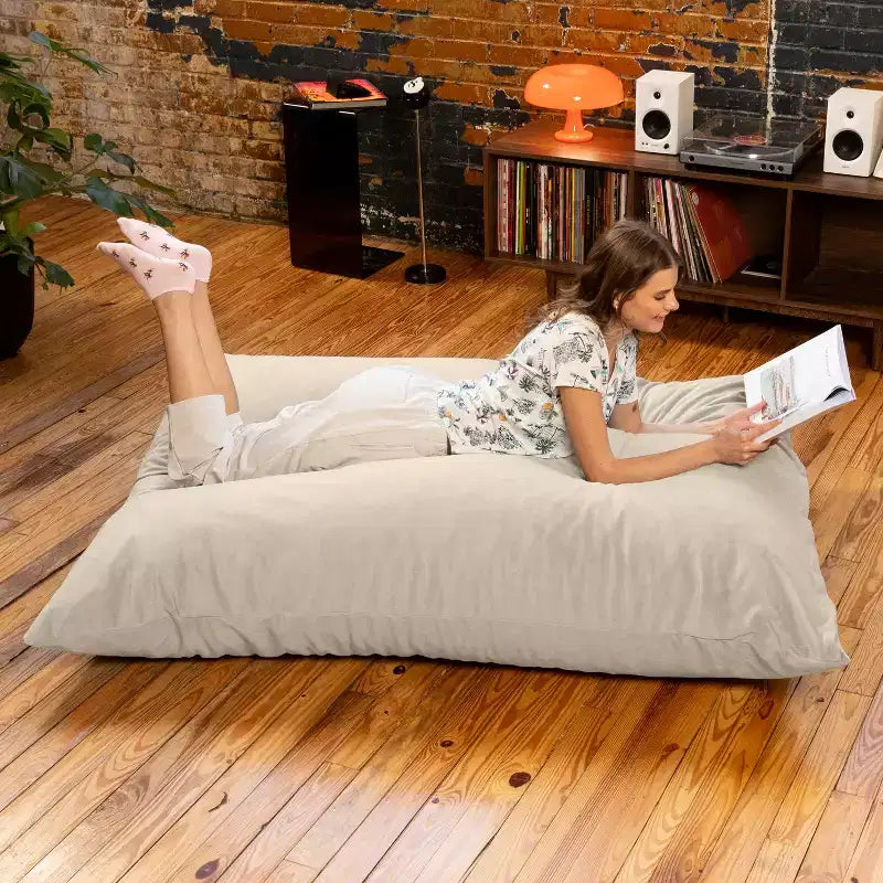 Almohada gigante de suelo tipo puf decorativa Pillow Saxx de 1.67 m, terciopelo exuberante