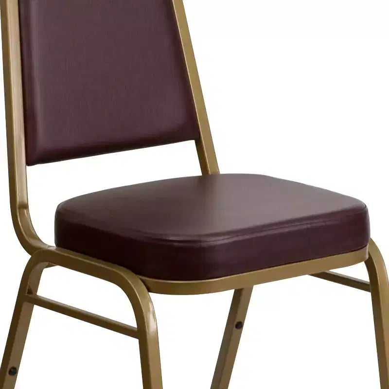 Silla de banquete apilable con respaldo trapezoidal y asiento de 6.35 cm de grosor