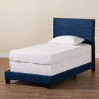 Cama panel tapizada en tela de terciopelo Tamira Glam