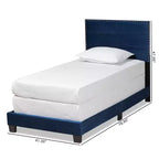 Cama panel tapizada en tela de terciopelo Tamira Glam